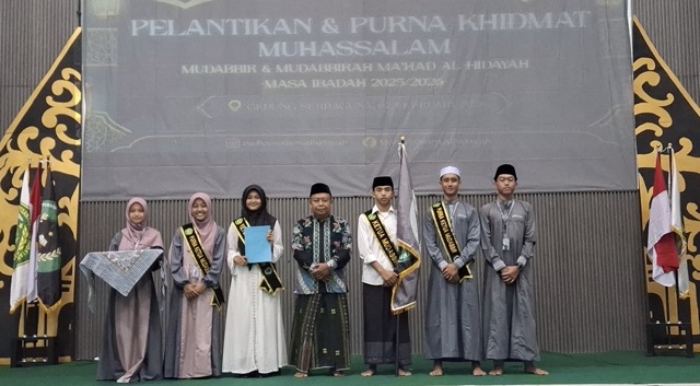 Pelantikan Pengurus Muhassalam Masa Bakti 2026/2027, Kepala MAN 1 Jembrana: "Jadi Teladan dengan Akhlak, Bukan Hanya Jabatan"